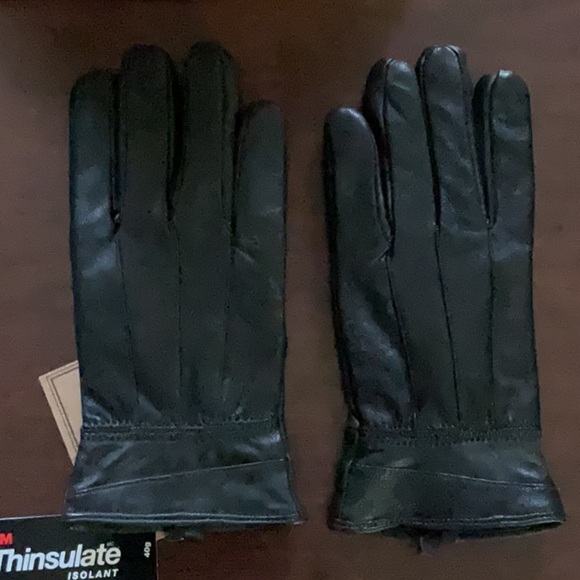 Genuine Leather Black Gloves NWT size Ladies S/M - Picture 4 of 4